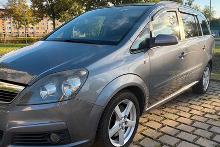 Opel Zafira 218.900 km 1.950 &euro; Meuselwitz 04610