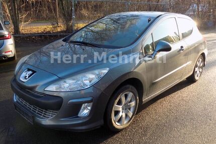 Peugeot 308 159.554 km 649 &euro; Nürnberg 90439
