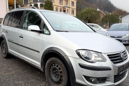 VW Touran 320.000 km 2.900 &euro; Wertheim am Main 97877