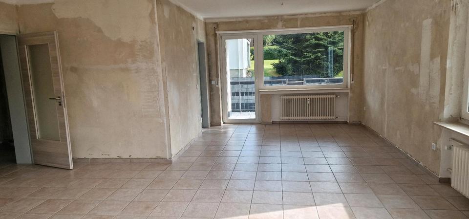 Etagenwohnung Daun - 3 Zimmer, 89 m&sup2;, 885&euro; | Angebot:25402029