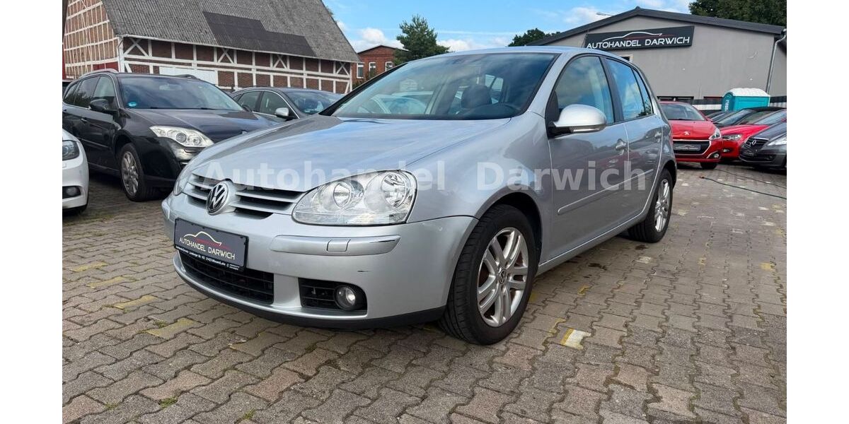 VW Golf 220.121 km 3.990 &euro; Winsen Luhe 21423