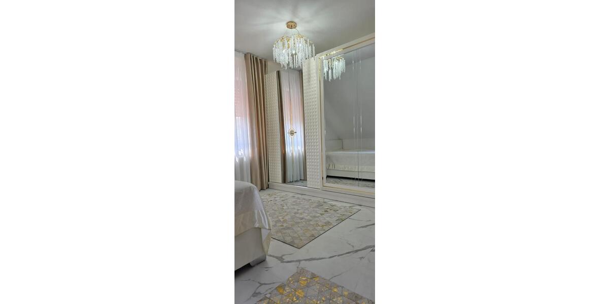 Einfamilienhaus Saalfeld (Saale) - 4 Zimmer, 197 m&sup2;, 380.000&euro; | Angebot:26577669