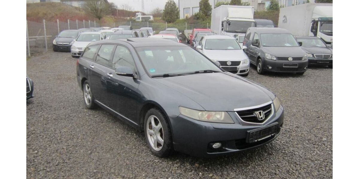 Honda Accord 344.000 km 1.790 &euro; Öhringen-Cappel 74613