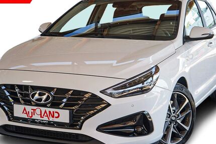 Hyundai i30 17.730 km 23.990 &euro; Hamburg 22761