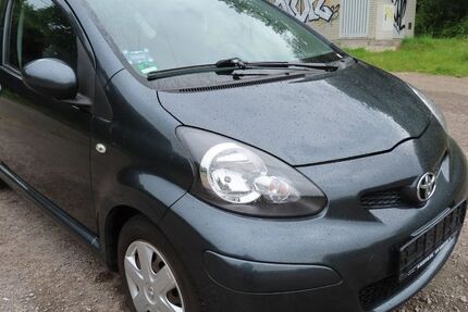 Toyota Aygo (X) 79.000 km 6.500 &euro; Völklingen / Lauterbach 66333