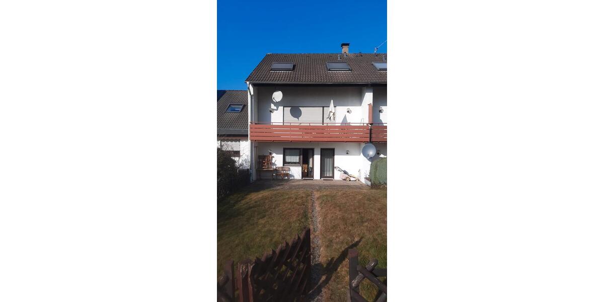 Doppelhaushälfte Gernsbach - 6 Zimmer, 136 m&sup2;, 299.000&euro; | Angebot:26289967