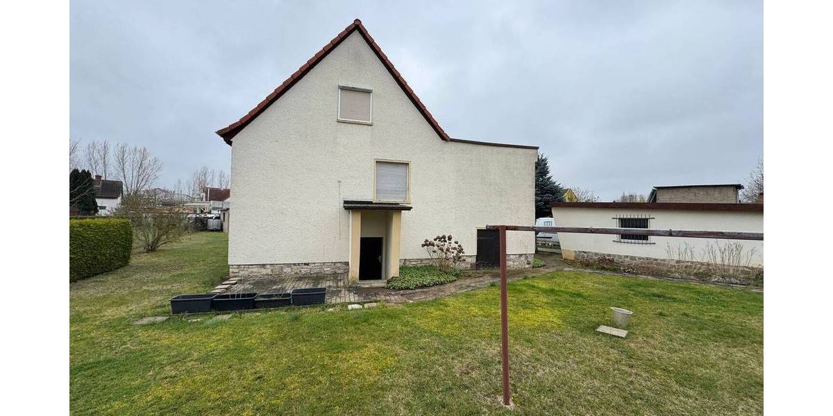 Einfamilienhaus Calbe - 4 Zimmer, 100 m&sup2;, 129.000&euro; | Angebot:26202123