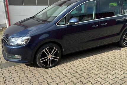 VW Sharan 243.000 km 10.500 € Bottrop 46238