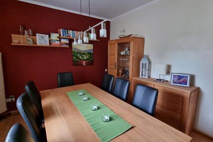Einfamilien- Mehrgenerationenhaus oder zwei getrennte Wohnunge