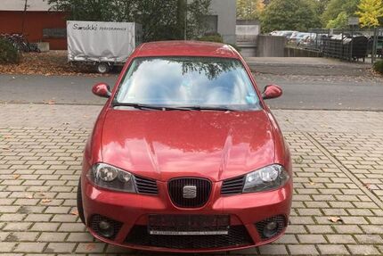 Seat Ibiza 64.026 km 2.700 &euro; Darmstadt 64289