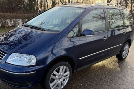 VW Sharan 221.000 km 3.999 &euro; Langenmosen 86571