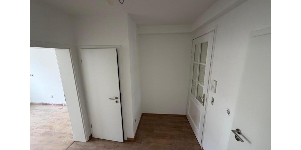 Etagenwohnung Lohfelden - 2 Zimmer, 65 m&sup2;, 715&euro; | Angebot:25123665