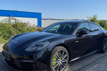 Porsche Panamera 193.500 km 45.900 &euro; Eppingen 75031