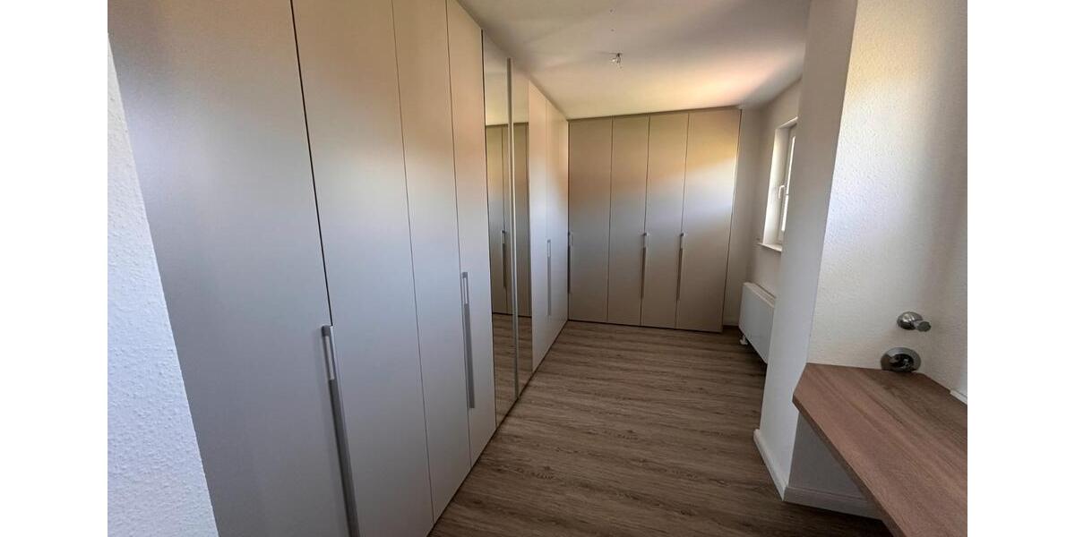 Etagenwohnung Ennepetal - 4 Zimmer, 121 m&sup2;, 1.200&euro; | Angebot:26383004
