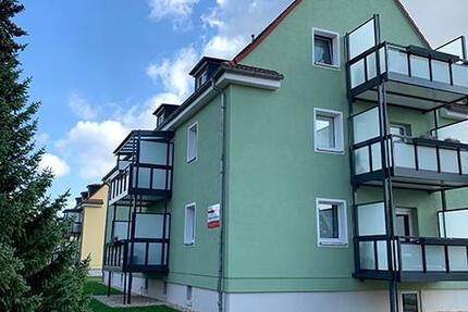 2-Raum-Wohnung mit Balkon zu vermieten