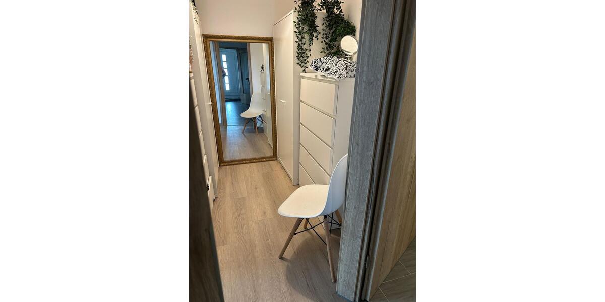 Erdgeschoßwohnung Schirgiswalde-Kirschau Kirschau - 3 Zimmer, 108 m&sup2;, 800&euro; | Angebot:26145375