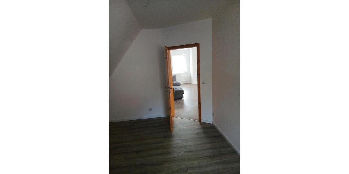 Einfamilienhaus Erxleben - 5 Zimmer, 139 m&sup2;, 1.250&euro; | Angebot:26357011