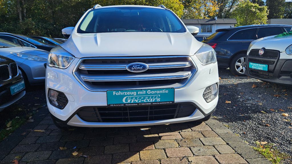 Ford Kuga 121.477 km 10.500 &euro; Bergheim-Niederaußem 50129