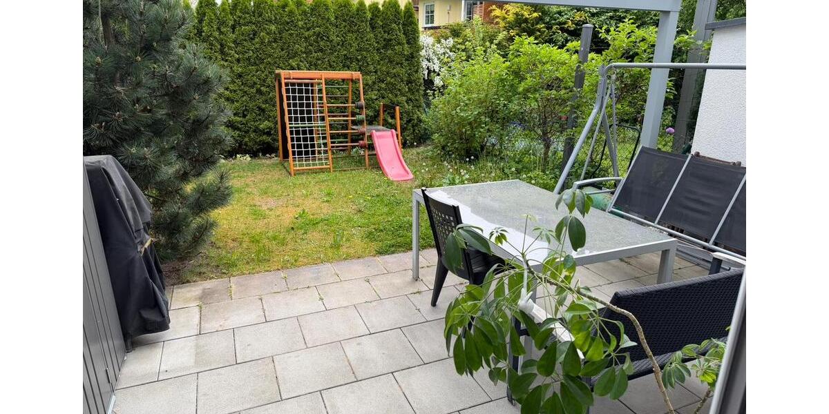 Reihenhaus München Trudering-Riem - 4 Zimmer, 170 m&sup2;, 4.500&euro; | Angebot:26675529