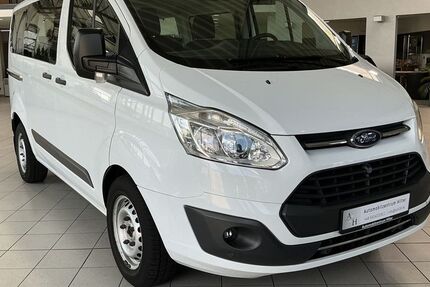 Ford Transit Custom 141.000 km 14.950 &euro; Hilter a.T.W 49176