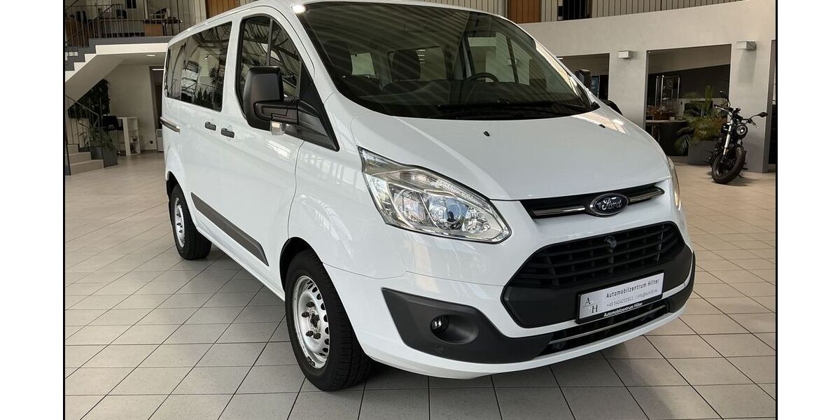 Ford Transit Custom 141.000 km 15.950 &euro; Hilter a.T.W 49176