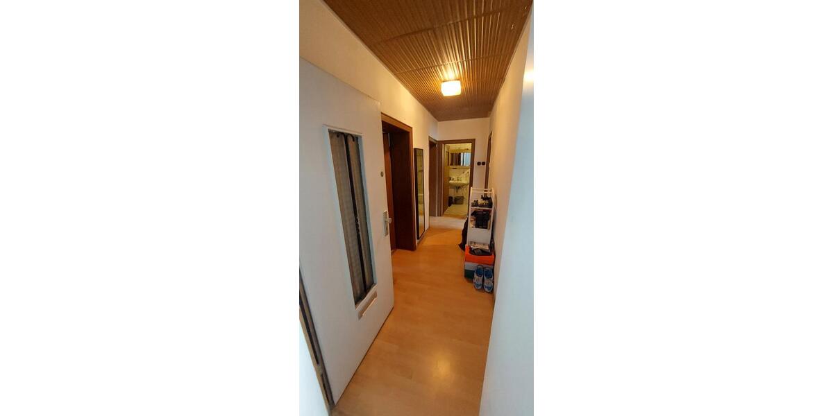 Etagenwohnung Essen Stadtkern - 3 Zimmer, 66 m&sup2;, 129.000&euro; | Angebot:27425718
