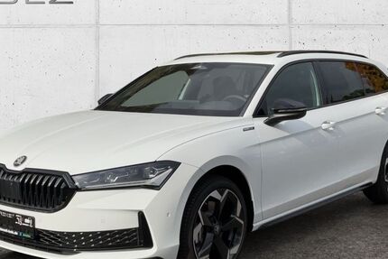 Skoda Superb 5.000 km 53.990 € Pulheim-Brauweiler 50259