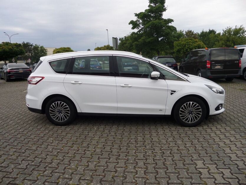 Ford S-Max 180.000 km 9.990 € Erlenbach a. Main 63906