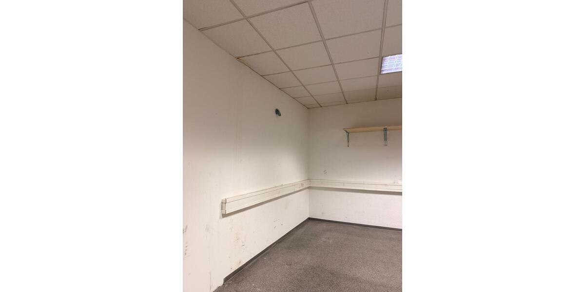 Gewerbeobjekt Viernheim - 400&euro; | Angebot:24661022