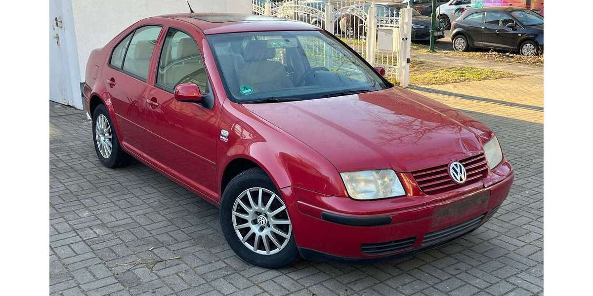 VW Bora 120.123 km 1.299 &euro; Berlin 12359