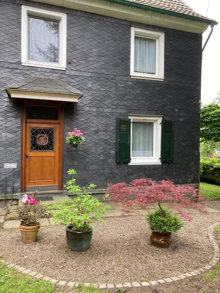 Wohnhaus mit landwirtschaftlichen Nebengebäuden zimmer
