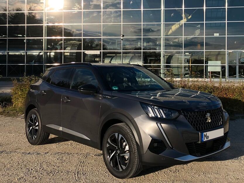 Peugeot 2008 24.300 km 15.300 € München 80804