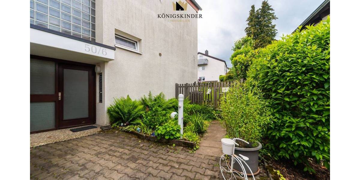 Mehrfamilienhaus, Wohnhaus Esslingen am Neckar Sulzgries - 6 Zimmer, 148 m&sup2;, 650.000&euro; | Angebot:26833715