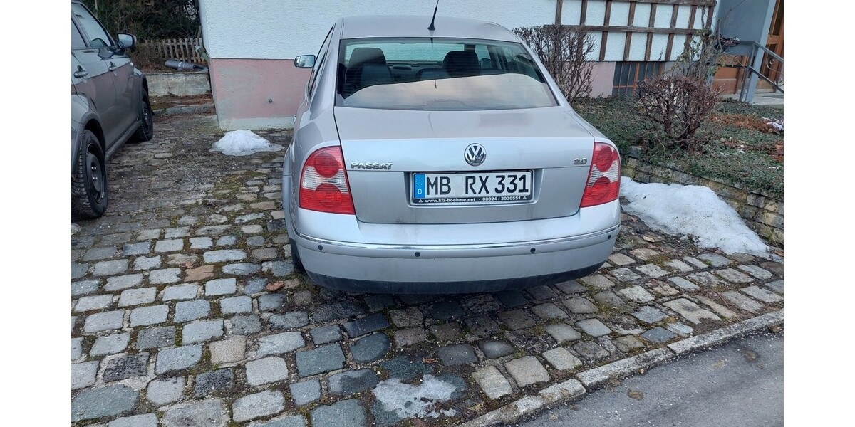 VW Passat 276.000 km 1.300 &euro; Holzkirchen 83607