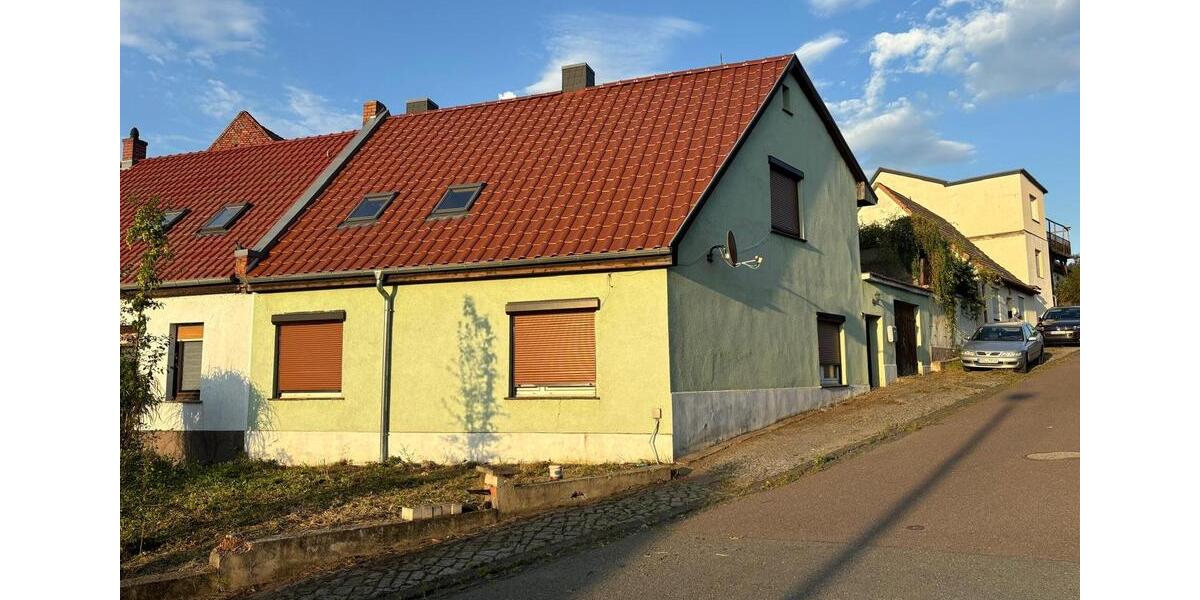 Wohnhaus, Doppelhaushälfte 6 zimmer