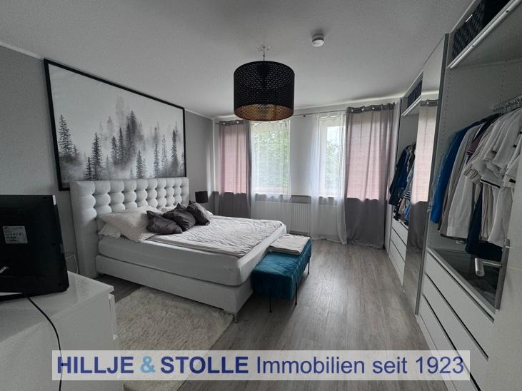 Etagenwohnung Ovelgönne - 3.5 Zimmer, 106 m&sup2;, 900&euro; | Angebot:24571785