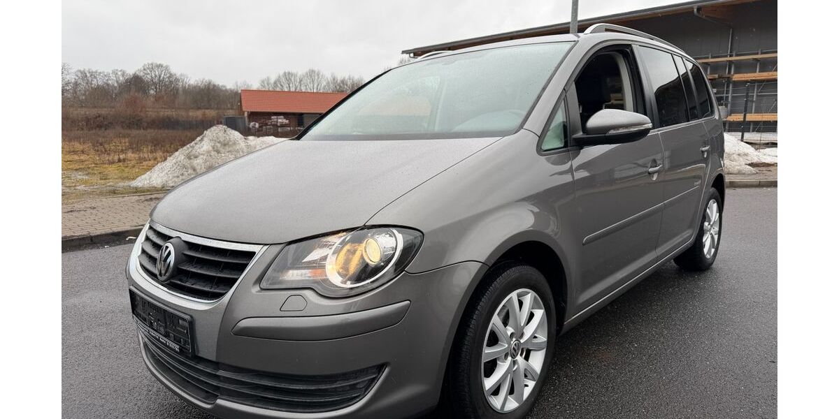 VW Touran 140.000 km 7.490 &euro; Bad Fallingbostel (OT Dorfmark) 29683