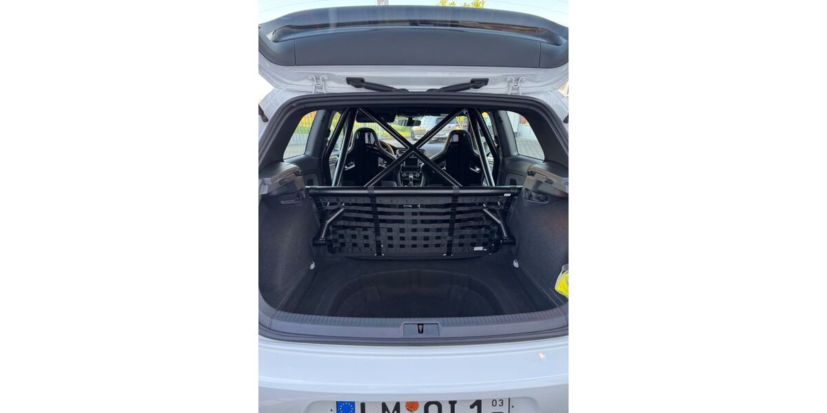 VW Golf 11.800 km 44.899 &euro; Merenberg 35799