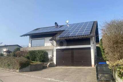 Haus Albbruck - 8 Zimmer, 290 m&sup2;, 2.500&euro; | Angebot:26278292