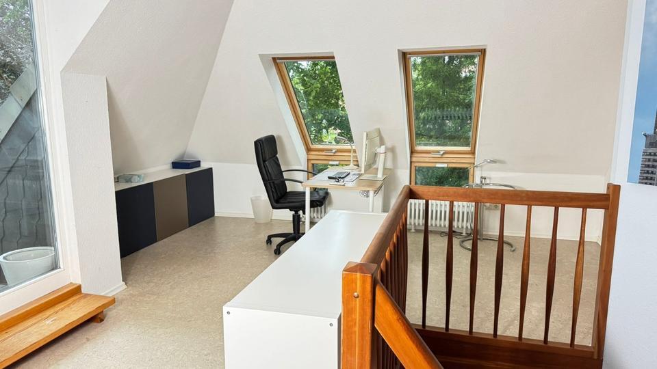 Besonderes Haus mit großem Grundstück in Oldenburg-Ofenerdiek