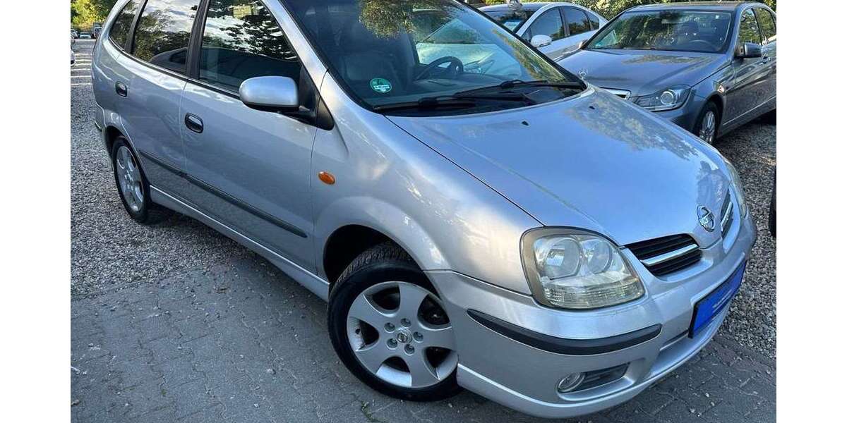 Nissan Almera 142.547 km 3.990 &euro; Berlin 13089