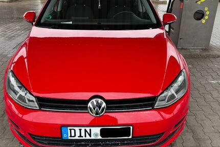 VW Golf 135.356 km 8.199 &euro; Dinslaken 46537