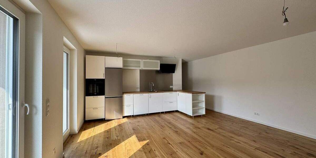 Etagenwohnung Kaiserslautern Innenstadt - 3 Zimmer, 99 m&sup2;, 1.300&euro; | Angebot:25645114