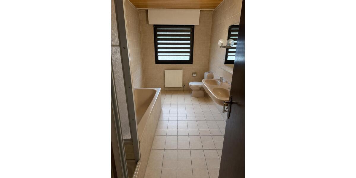 Einfamilienhaus Nettetal - 5 Zimmer, 145 m&sup2;, 379.000&euro; | Angebot:26566804
