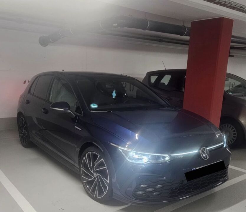 VW Golf 70.000 km 31.500 € Hohenlinden 85664