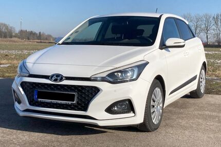Hyundai i20 67.500 km 12.500 &euro; Dachau 85221