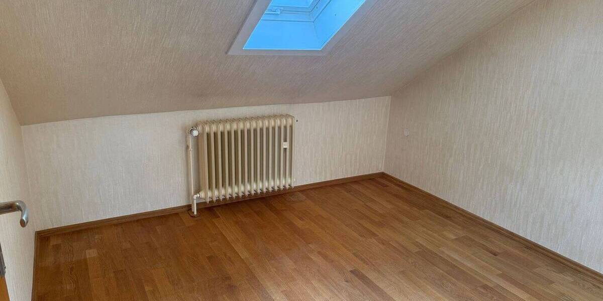 Reihenmittelhaus Niederkassel Ranzel - 6 Zimmer, 141 m&sup2;, 399.000&euro; | Angebot:26543754