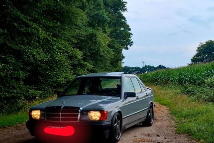 Mercedes-Benz 190 175.000 km 9.500 € Geestland 27607
