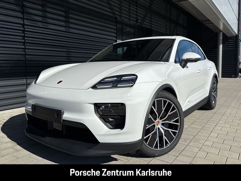 Porsche Macan 9.900 km 88.689 € Ettlingen 76275