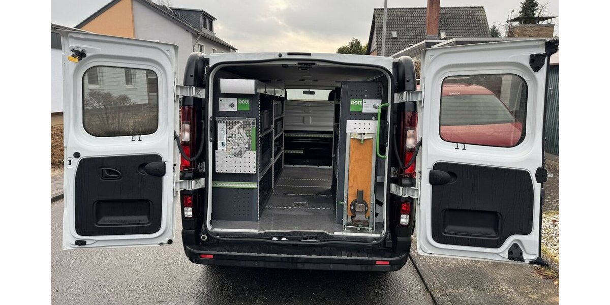 Renault Trafic L2H1 Sth Regale/Schraubst EU6 GARANTIE 85.000 km 17.500 &euro; Erftstadt 50374